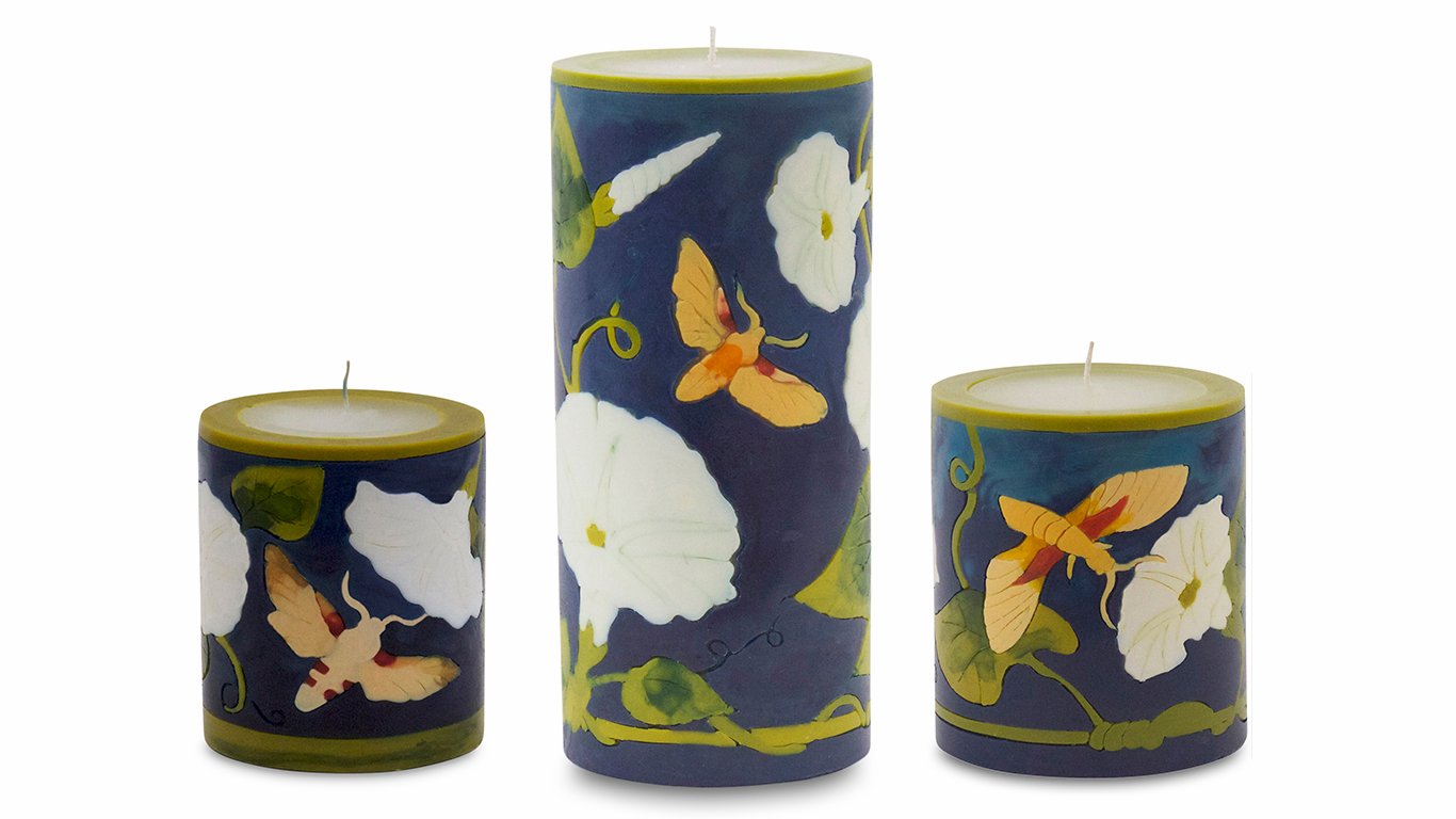 Moonflower Illuminated Candle