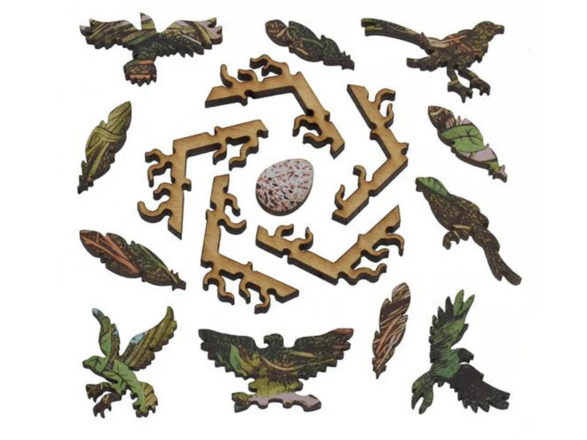 Bird&#39;s Nest Wooden Puzzle