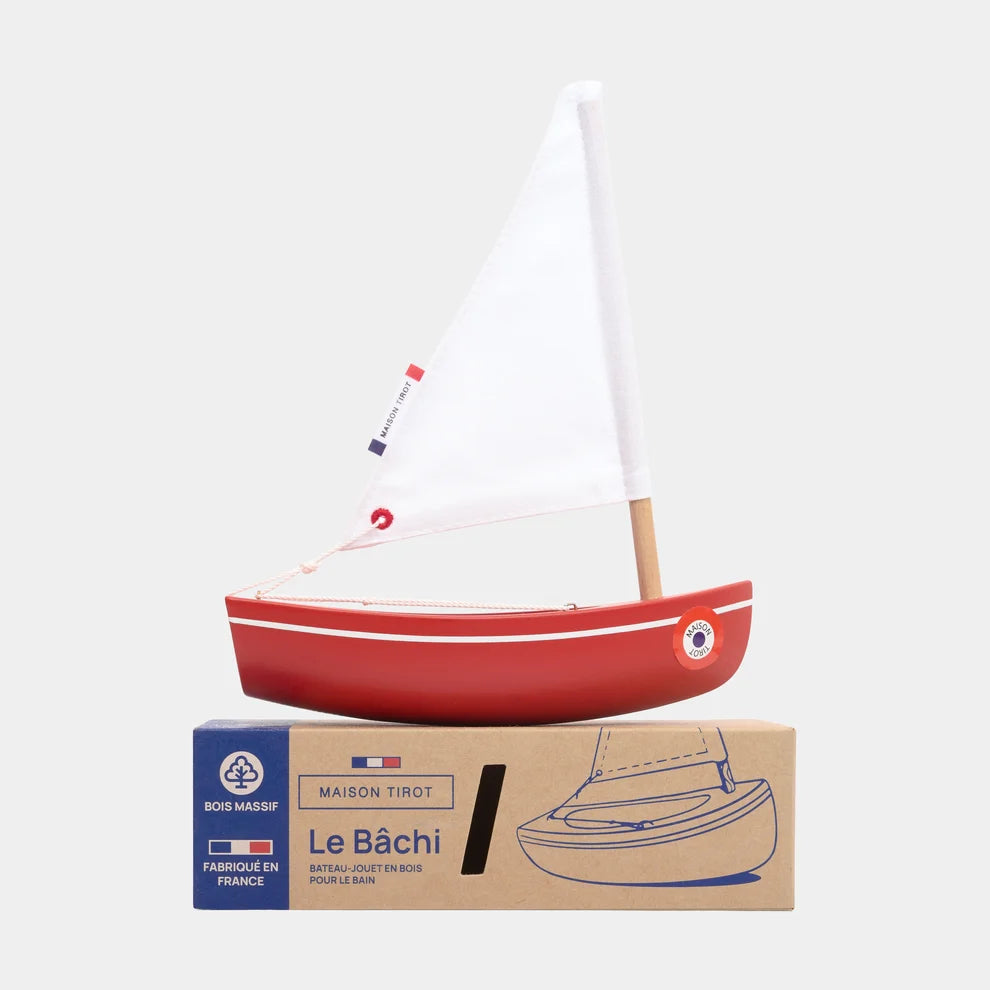 Le Bâchi Wooden Boat