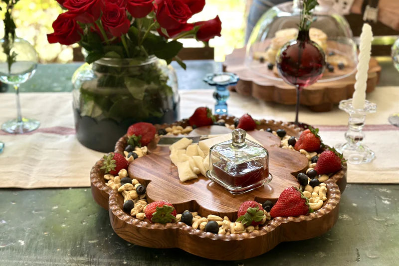 Scalloped English Bread Board Lazy Susan