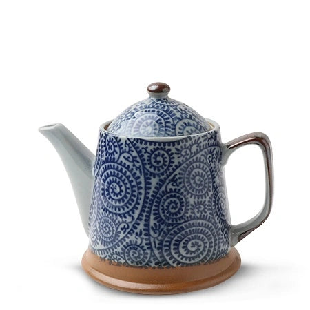 Karakusa Tea Pot