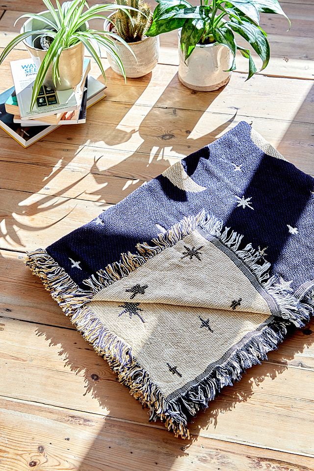 Moon Phases Throw